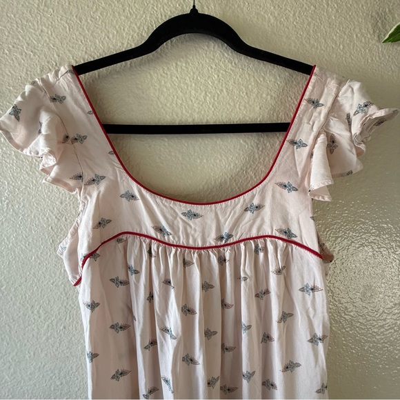 Band of Gypsies Women's Loose Boho Maxi Flutter Sleeve Paisley Dress - Picture 3 of 9